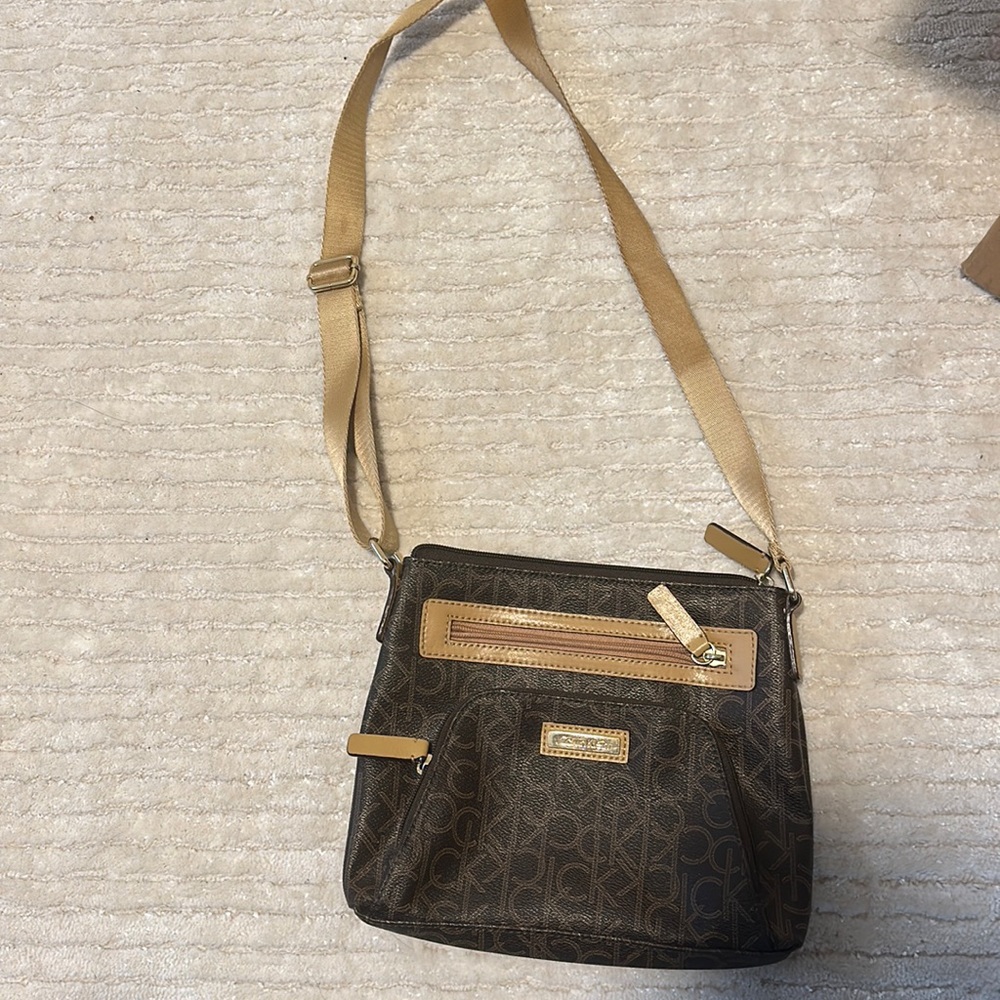 Calvin Klein cross body